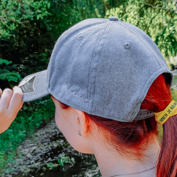 Kšiltovka s podpisem McCitron