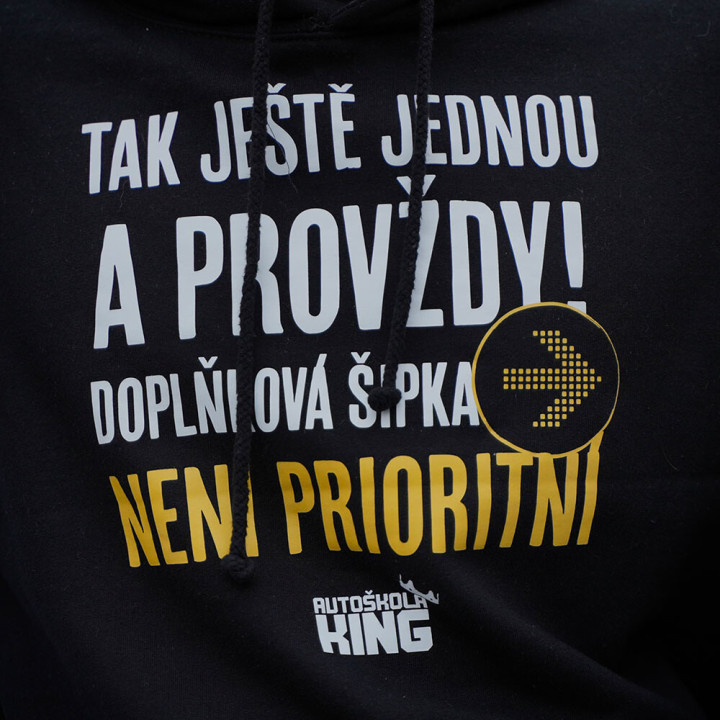 Mikina jednou a provždy