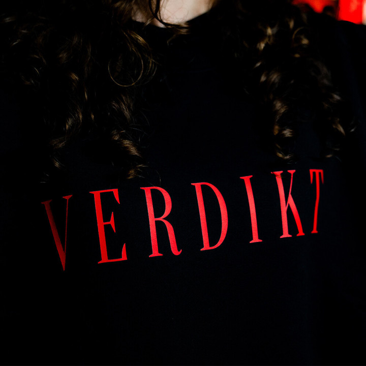 Mikina DeeThane Verdikt