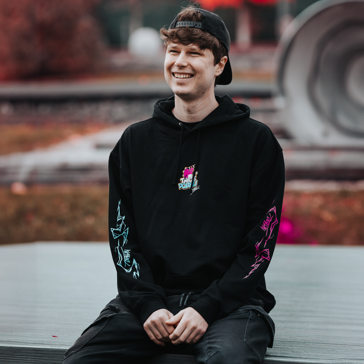 Mikina Mattem Signature