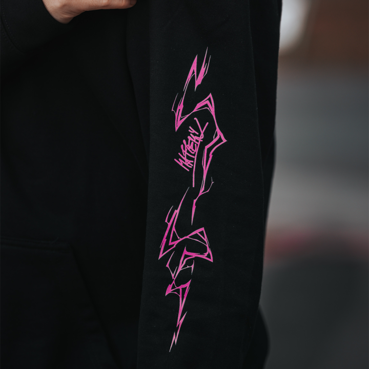 Mikina Mattem Signature