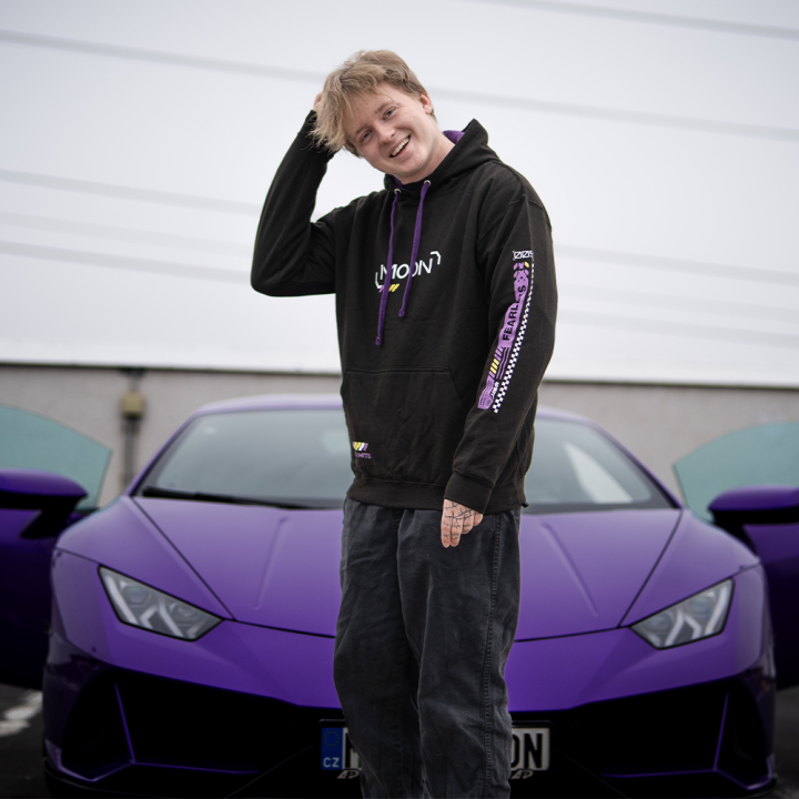 Mikina Moon Unstoppable